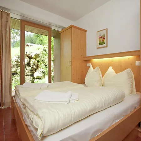 Cozy Masionette With Sauna Near Koenigsleiten * Wald im Pinzgau